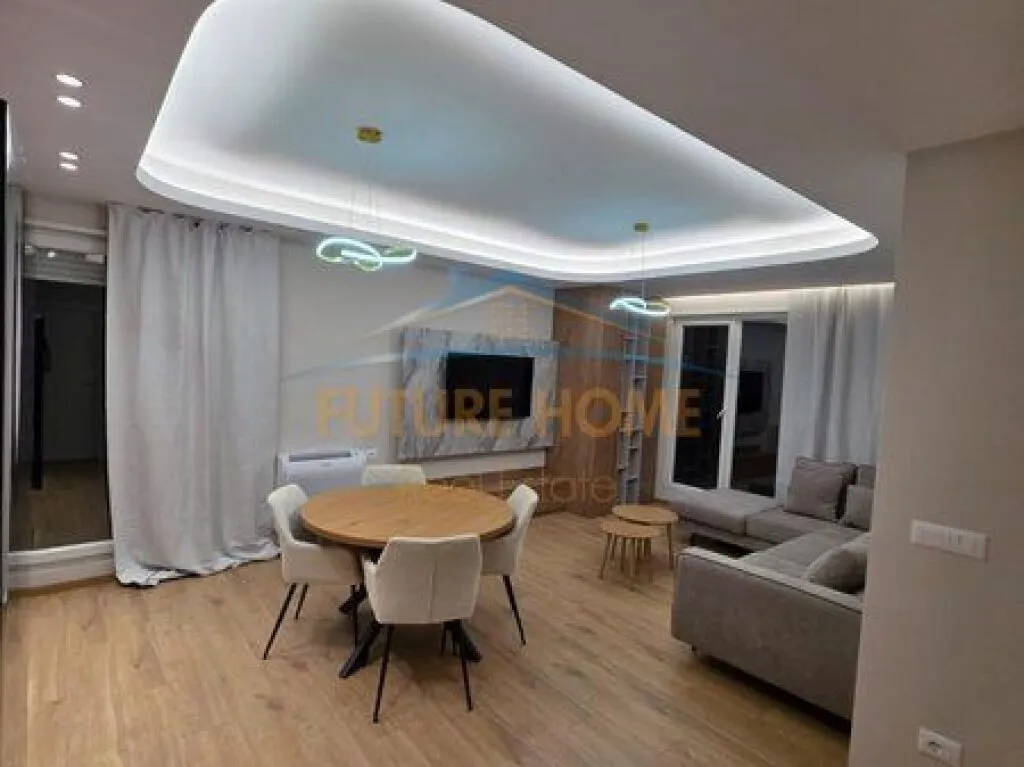 Penthouse 2+1 në shitje në Bulevardi Zhan D’Ark, Tiranë, 97 m². Foto 1 nga 11