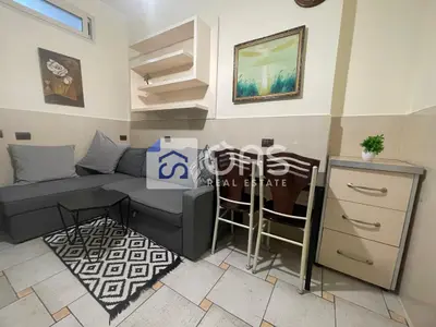 Apartament 1+1 me qera në 5 Maj, Tiranë, 70 m². Foto 3 nga 4