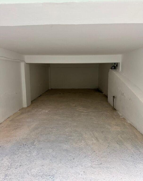 Garage in affitto a Rruga Marta Buda, Durazzo, 40 m²