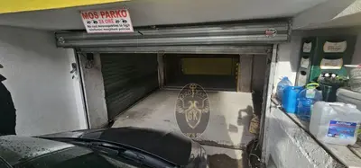 Garage for sale in Flagship Center, Durrës, 29 m². Photo 5 of 11