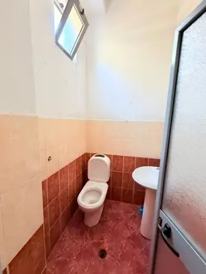 Commercial space for rent in Sukth, Durrës, 120 m². Photo 4 of 4
