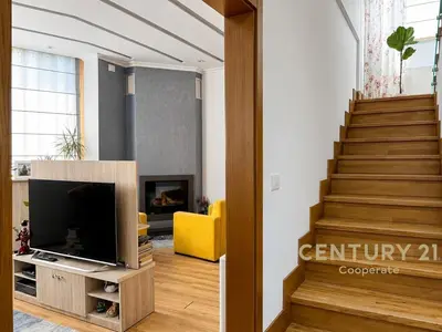 Villa in vendita a Tirana, 334 m². Foto 9 di 12