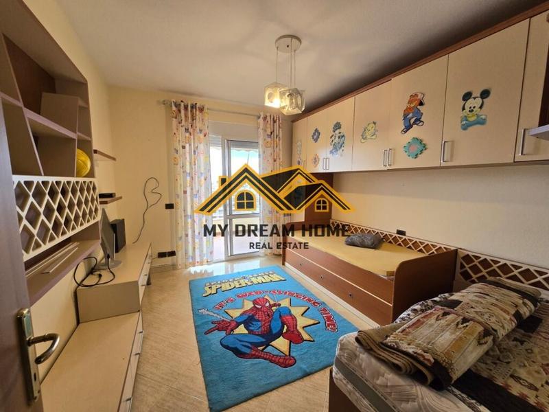 Apartment 2+1 for sale in Ujësjellës Kanalizime Durrës, Durrës, 120 m²