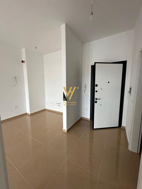Zyrë me qera në Bulevardi i Ri, Tiranë, 71 m². Foto 3 nga 3