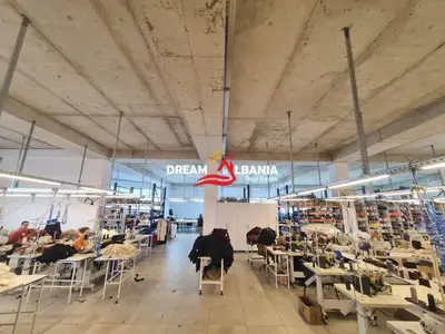 Warehouse for rent in Kombinat, Tirana, 1,100 m². Photo 2 of 3