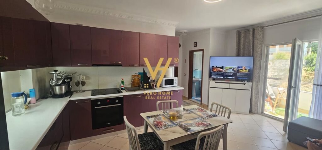 Apartament 2+1 në shitje në Shkëmbi i Kavajës, Durrës, 107 m². Foto 2 nga 3