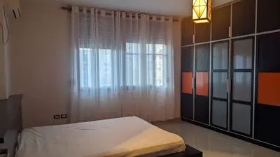 Apartament 2+1 me qera në CasaItalia - MegaOutlet, Tiranë, 90 m². Foto 4 nga 4
