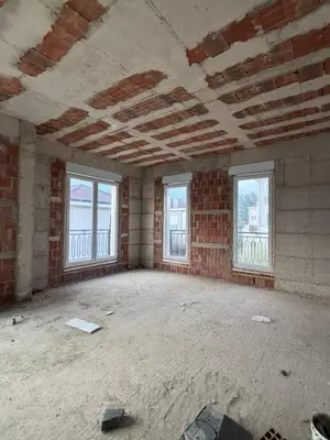 Vilë në shitje në Collina Verde, Tiranë, 1 300 m². Foto 7 nga 8