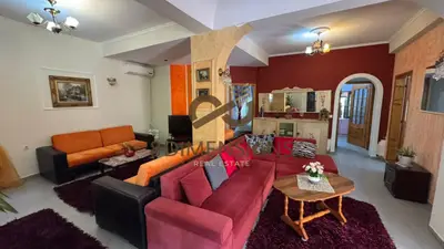 Appartamento 3+1 in vendita a Selitë, Tirana, 138 m². Foto 1 di 12