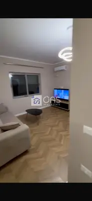 Garsoniere me qera në Fresku, Tiranë, 50 m². Foto 2 nga 4