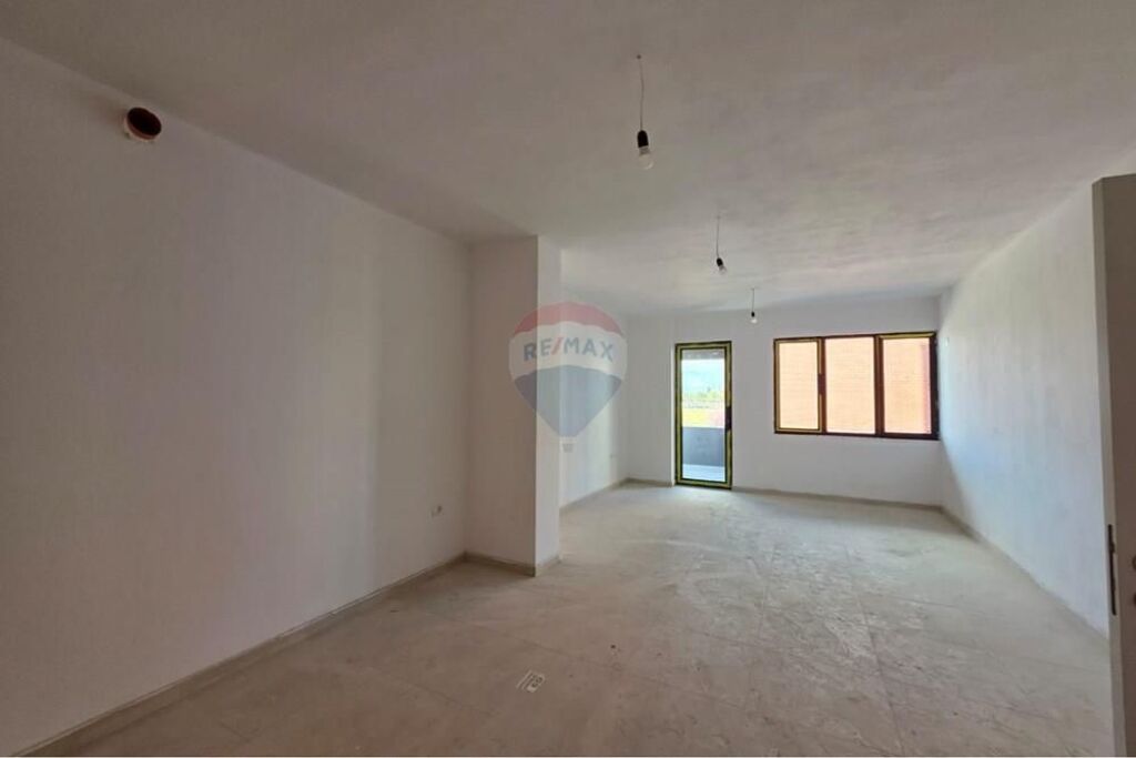 Apartment for sale in Casa Italia, Tirana, 148 m². Photo 2 of 3