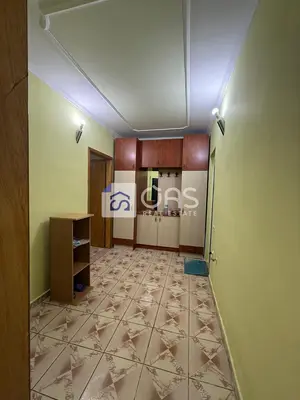 Apartament 1+1 në shitje në Pallati me Shigjeta, Tiranë, 58 m². Foto 3 nga 6