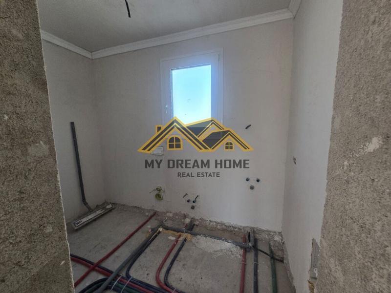 Casa indipendente in vendita a Arapaj, Durazzo, 1.003 m²