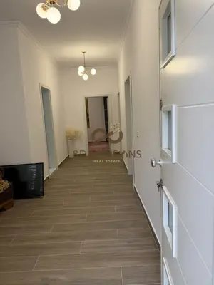 Villa 2+1 in affitto a Bulevardi i Ri, Tirana, 110 m². Foto 4 di 8