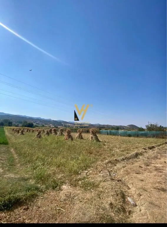 Tokë në shitje në Baldushk, Tiranë, 488 m²