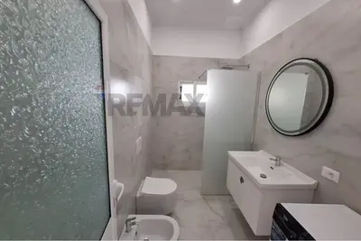 House 1+1 for rent in Centrale, Vlorë, 80 m². Photo 8 of 11