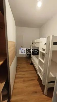 Apartament 2+1 me qera në Komuna e Parisit, Tiranë, 105 m². Foto 4 nga 6