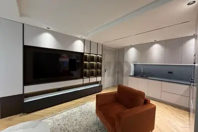 Apartament 2+1 me qera në Libri Universitar, Tiranë, 92 m². Foto 2 nga 9