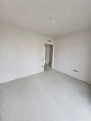 Apartament 3+1 në shitje në Rruga Karl Gega, Tiranë, 141 m². Foto 5 nga 7
