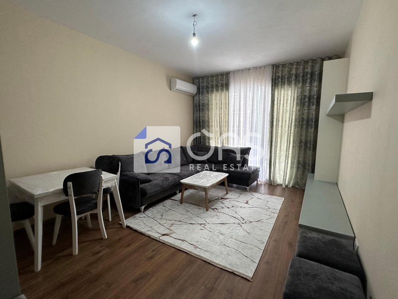 Appartamento 2+1 in affitto a Paskuqan, Kamza, 98 m²