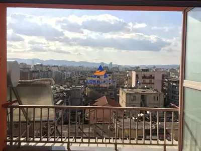 Apartment 1+1 for rent in Rruga Xhanfize Keko, Tirana, 60 m². Photo 8 of 9