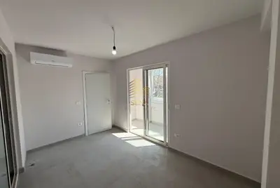 Commercial space for rent in Bulevardi Zhan D’Ark, Tirana, 103 m². Photo 8 of 12