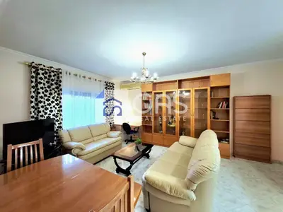 Apartament 1+1 me qera në Rruga Tish Daija, Tiranë, 65 m². Foto 2 nga 11