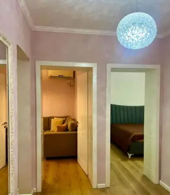 Apartament 3+1 me qera në Petro Nini Luarasi, Tiranë, 80 m². Foto 6 nga 9