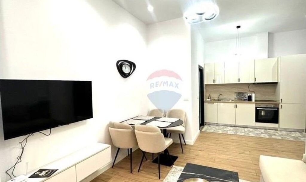 Appartamento in vendita ad Ali Demi, Tirana, 49 m². Foto 3 di 3