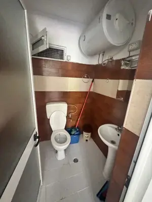 Ufficio in affitto a Myslym Shyri, Tirana, 40 m². Foto 4 di 4
