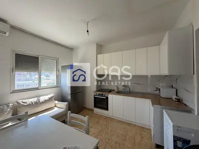 Apartament 2+1 me qera në Don Bosko, Tiranë, 70 m². Foto 1 nga 5