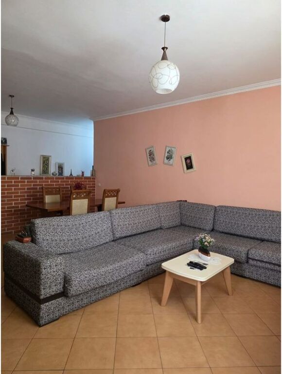Apartament në shitje në Kthesa e Kamzës, Tiranë, 107 m². Foto 1 nga 3