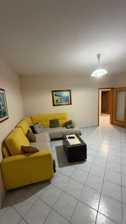Apartment 1+1 for rent in Stacioni i Parë, Durrës, 75 m². Photo 1 of 9