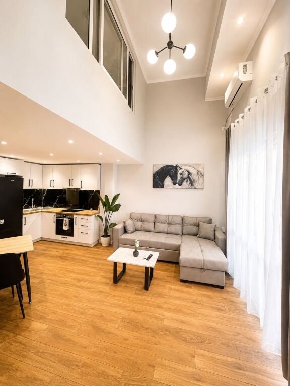 Duplex in vendita a Liqeni i Thatë, Tirana, 60 m². Foto 2 di 3