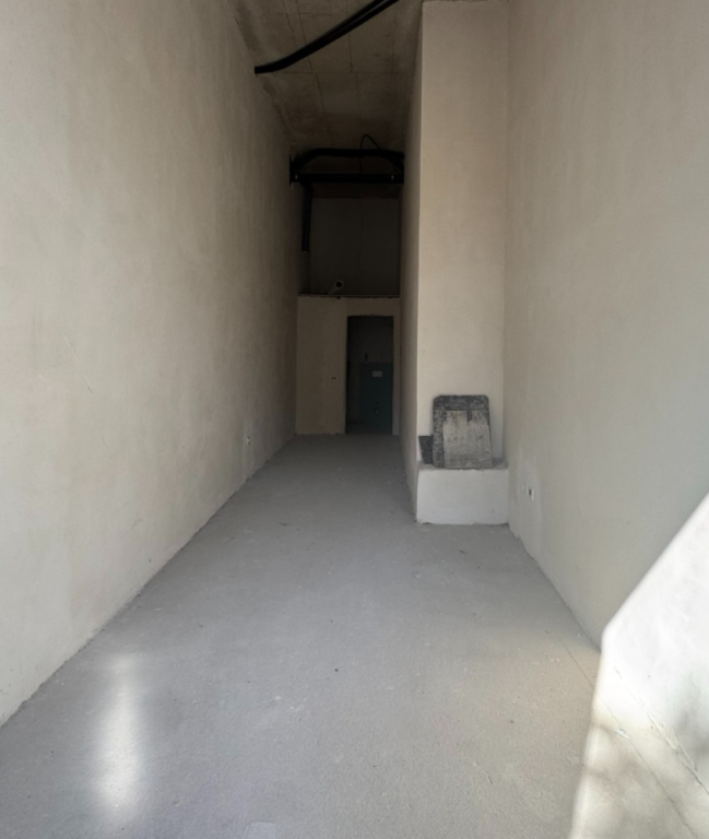 Ambient biznesi me qera në Rruga e Kavajës, Tiranë, 38 m². Foto 3 nga 3