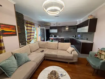Appartamento 2+1 in affitto a Rruga e Elbasanit, Tirana, 106 m². Foto 2 di 5