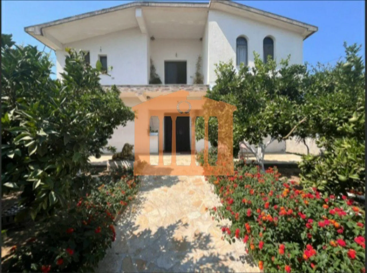 Vilë në shitje në Qerret, Durrës, 232 m². Foto 1 nga 5