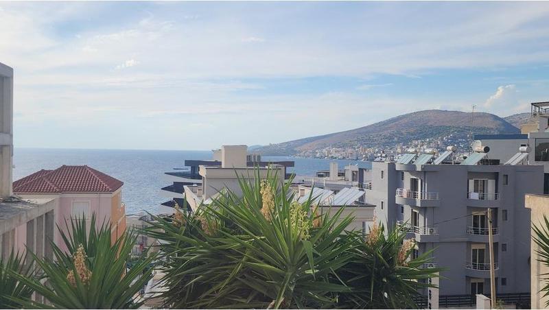 Appartamento 2+1 in vendita a Rruga Karl Topia, Saranda, 75 m²