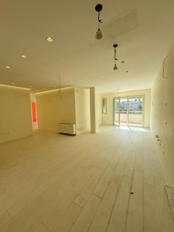 Apartament në shitje në Tufinë, Tiranë, 145 m²
