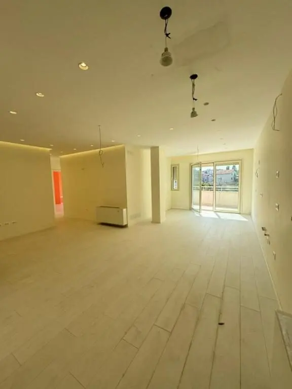 Apartament në shitje në Tufinë, Tiranë, 145 m²