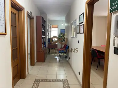 Office for rent in Don Bosko, Tirana, 140 m². Photo 6 of 12