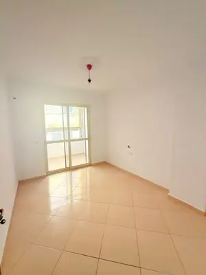 Apartament 3+1 në shitje në Shkozet, Durrës, 188 m². Foto 5 nga 10