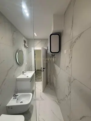 Apartment 2+1 for rent in Stacioni i Trenit, Durrës, 77 m². Photo 12 of 12