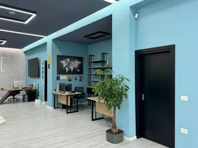 Commercial space for sale in Qendër, Durrës, 87 m². Photo 3 of 10