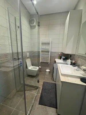Appartamento 2+1 in affitto a Bulevardi Zhan D’Ark, Tirana, 102 m². Foto 6 di 7