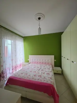 Apartament 1+1 me qera në Unaza e Re, Tiranë, 60 m². Foto 5 nga 12