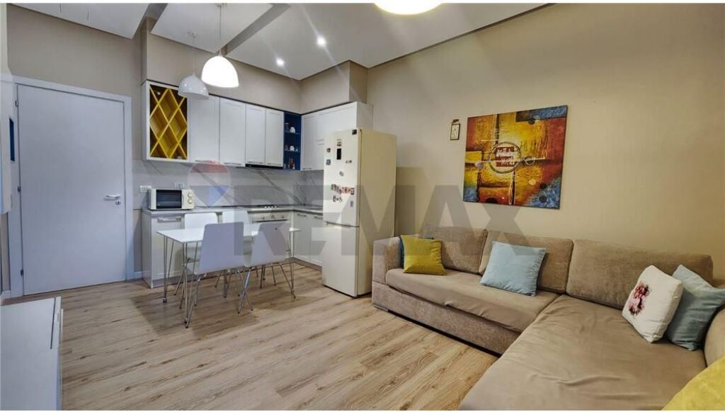 Apartment for sale in Ali Demi, Tirana, 67 m². Photo 3 of 3