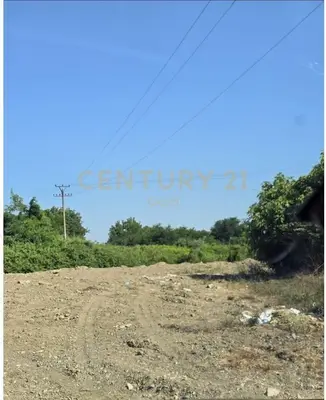 Tokë në shitje në Rinas, Tiranë, 28 700 m². Foto 1 nga 4