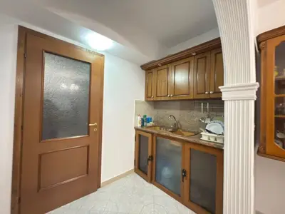 Apartament 3+1 në shitje në Cole, Vlorë, 160 m². Foto 11 nga 12