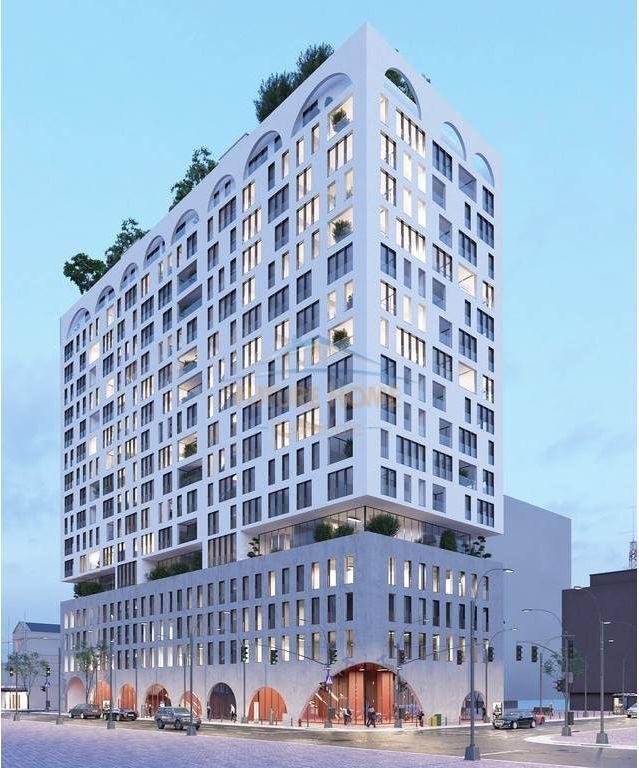 Penthouse 4+1 në shitje në Komuna e Parisit, Tiranë, 226 m²
